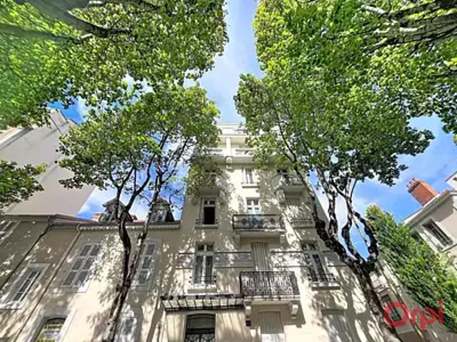 Vichy 03200 Achat / Vente appartement 4 pièces t4 cave balcon