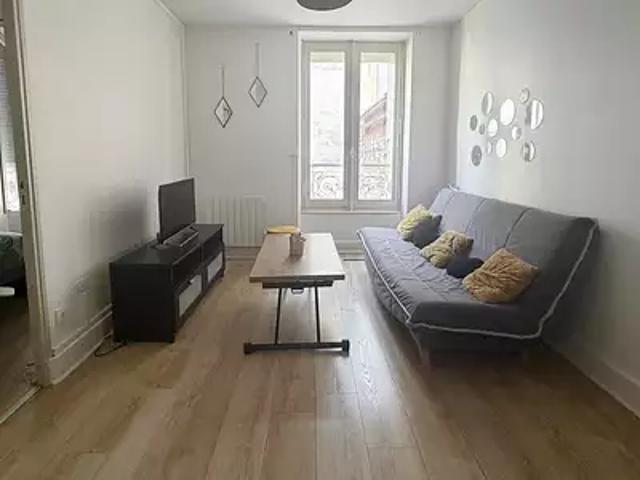 Vichy 03200 Location appartement 2 pièces t2