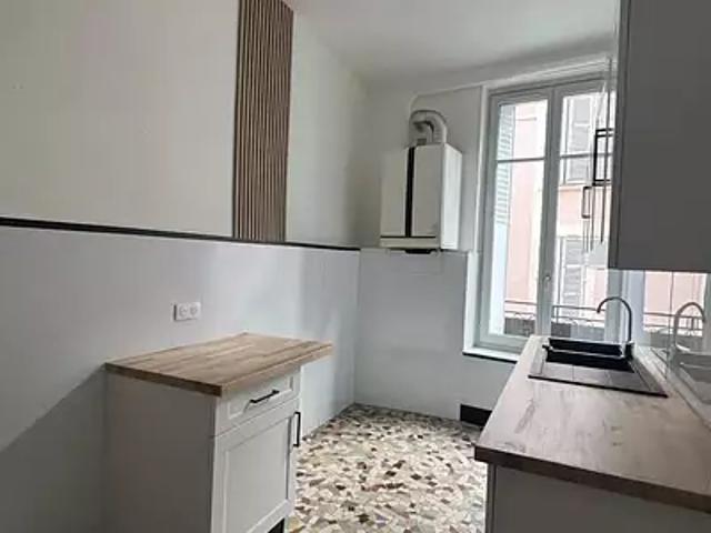 Vichy 03200 Location appartement 3 pièces t3