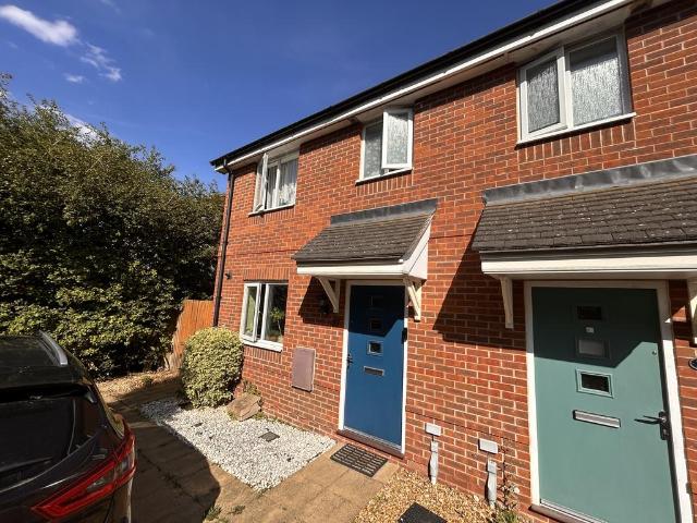 Vickers Way, Cambridge, CB23 3 bed semi detached house to rent £1,500 pcm £346 pw