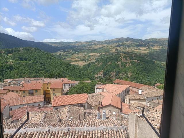Vico III Dante Alighieri 30 bilocale 50mq