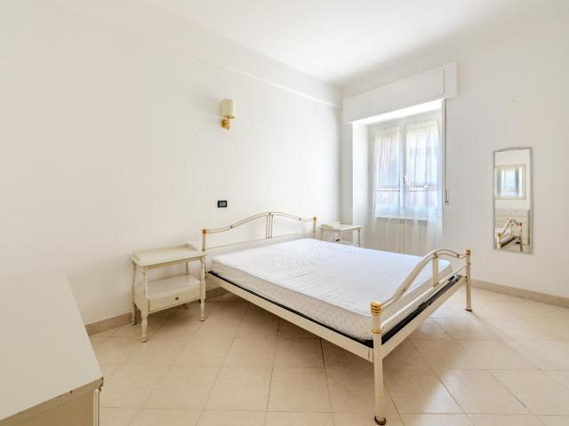 Vico Tana 1 9 vani 220mq