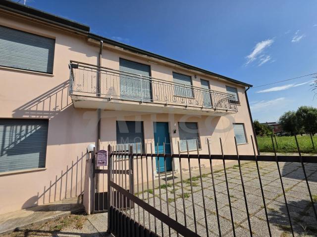 Vicolo Curtatone RO quadrilocale 100mq