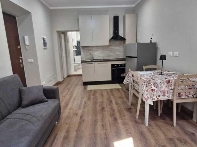 Vicolo Pamphili 1 trilocale 60mq