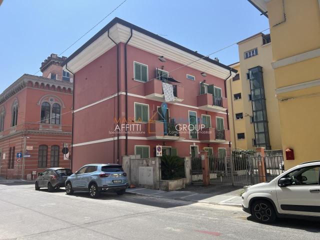 Vicolo Pietro Tacca 19 6 vani 100mq