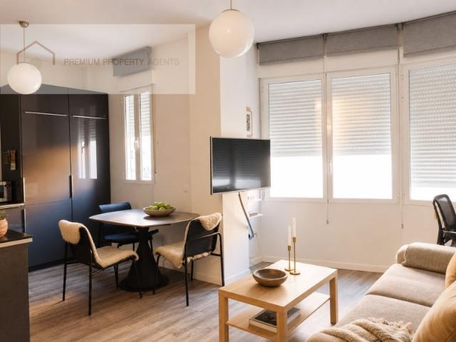Vida urbana junto al Turia, exclusivo piso en Calle Salamanca L'Eixample