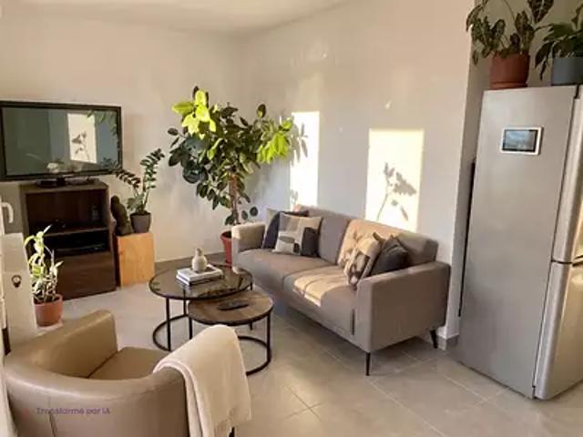 Vidauban 83550 Location appartement 2 pièces t2 terrasse cave