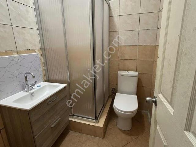 video 2+1 Y.giriş Bay Bayan Bekara Uygun Kiralık Daire
