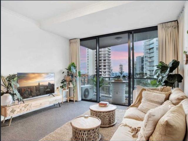 View The Famous Burleigh Beach From Your Balcony