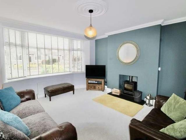 Viewfield Avenue, Aberdeen, AB15