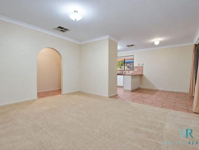 Viewing Thurs 15th Oct 4:45pm to 5:15pm* Comfortable and Convenient Living in Duncraig