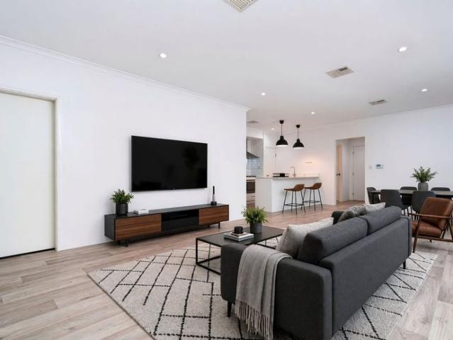 Viewings Available* Please SMS Mary at Wright Realty on 0428 232 656 to register your interest