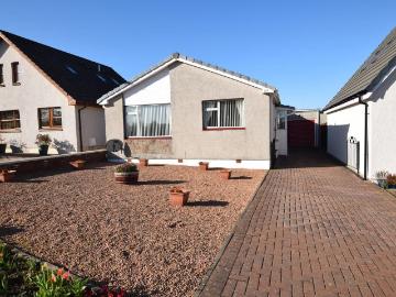 Viewlands Road West, Perth PH1, 2 bed bungalow to rent, £825 pcm | PrimeLocation