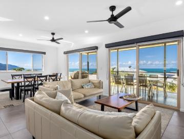 Views Boat Friendly Access & Storage Holiday Let Approved