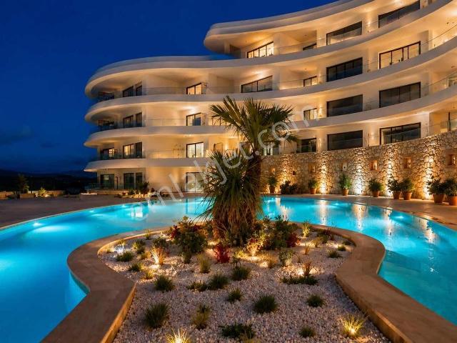 Views Emlak'tan Kuşadasında Full Deniz Manzaralı 3+1 Arakat