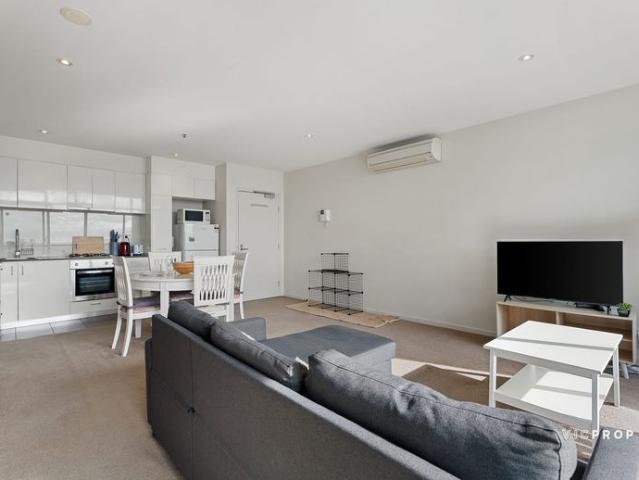 VIEWS! SIZE! LOCATION! FULLY FURNISHED!