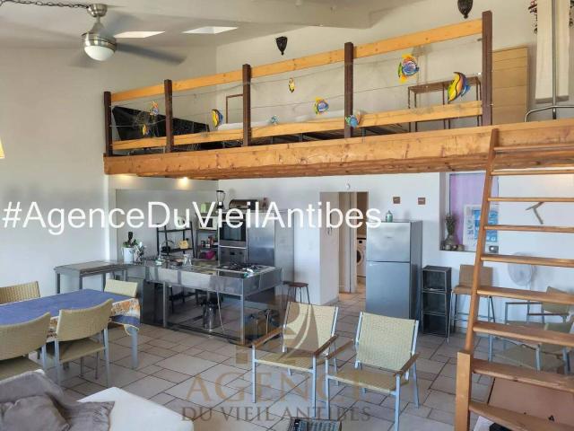 Vieil Antibes 3/4p à louer meublé du 1er septembre au 31 mai