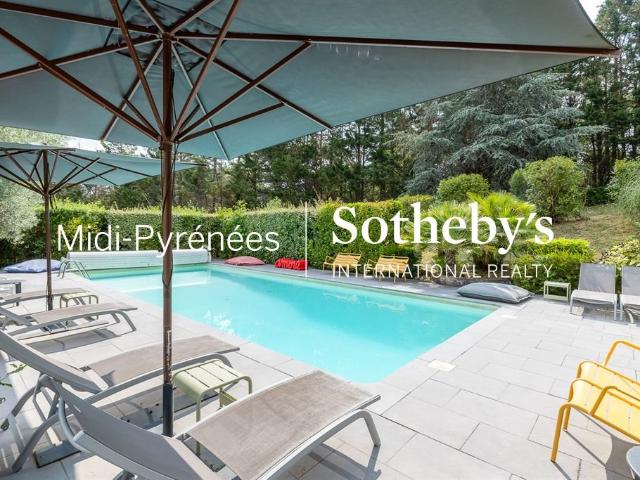 Vieille Toulouse Maison Entierement Rénovée Piscine Pa. 247m² Toulouse
