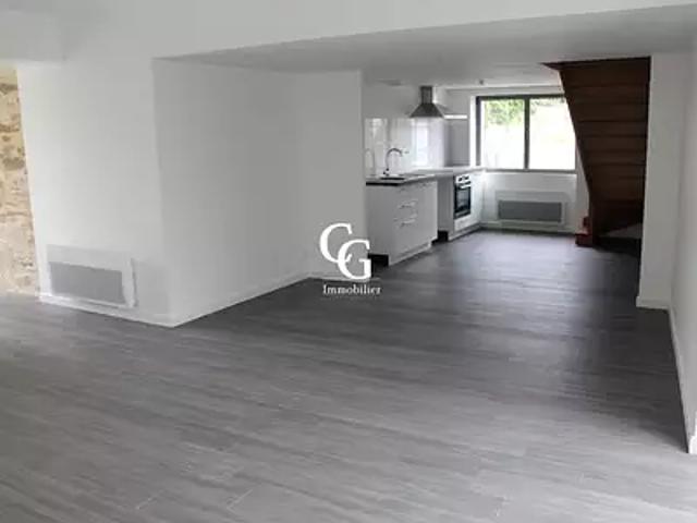 Vieillevigne 44116 Location maison 6 pièces t6 terrasse parking