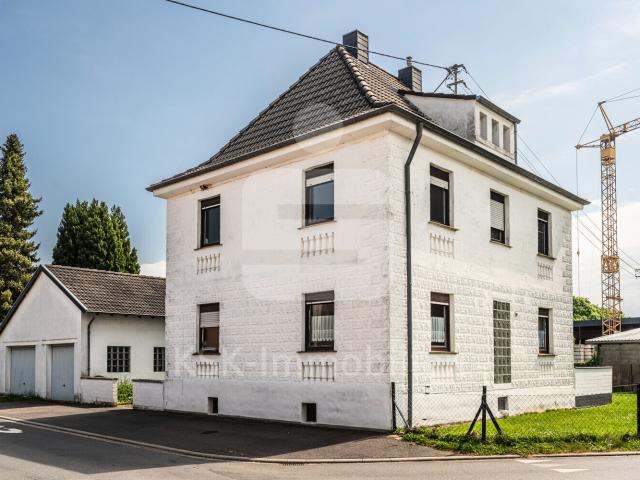 Viel Haus. Viel Grundstück. Viel Potenzial. Freistehendes Einfamilienhaus in ruhiger Voreifel!