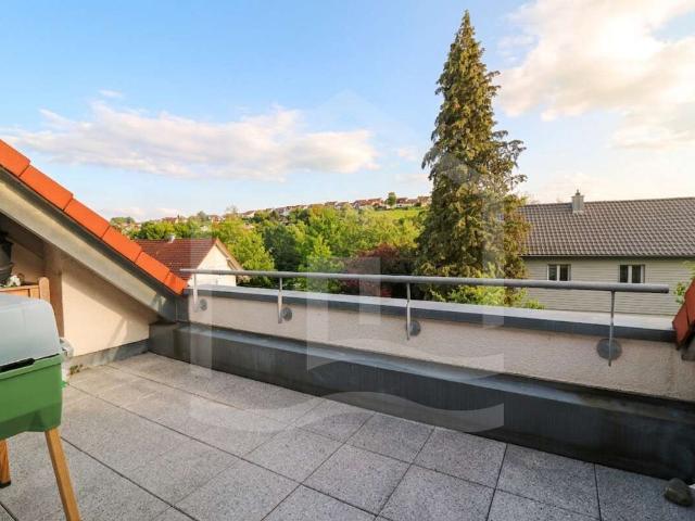 Viel Platz auf zwei Ebenen – Wunderschöne Maisonettewohnung in Neuenstadt