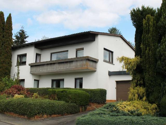 Viel Platz am Lerchenweg: Einfamilienhaus in Frankenberg