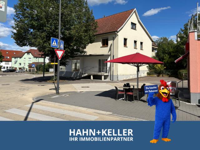 Viel Platz für Wohnen und Gewerbe – ca. 550 m² Fläche und zahlreiche Stellplätze!