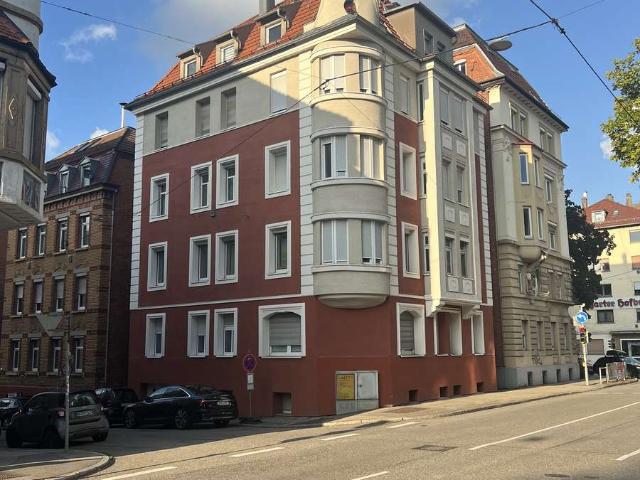 Viel Platz für den Alltag in Stuttgart Süd mit 4,5 Zimmern