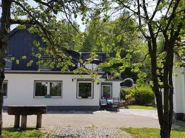 Viel Platz für den Alltag: 4 Zimmer Wohnung in Overath