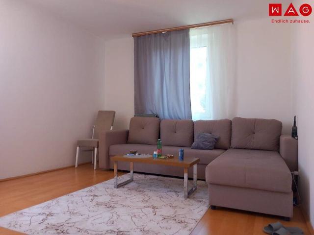 Viel Platz für die Familie – großzügige Wohnung mit optimaler Aufteilung ab Oktober verfügbar !
