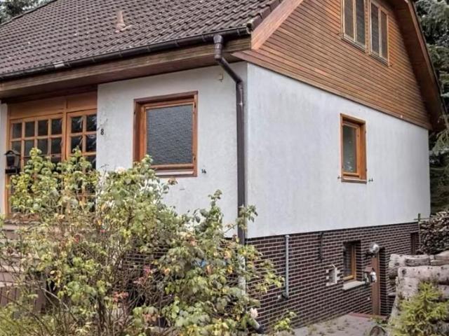 Viel Platz für Familienglück: Massa Haus mit ELW und Garten