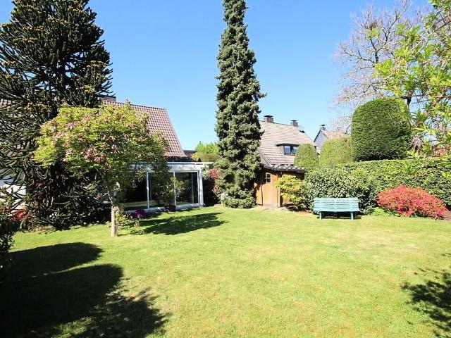 Viel Platz für Gartenliebhaber mit Familie und Haustieren!