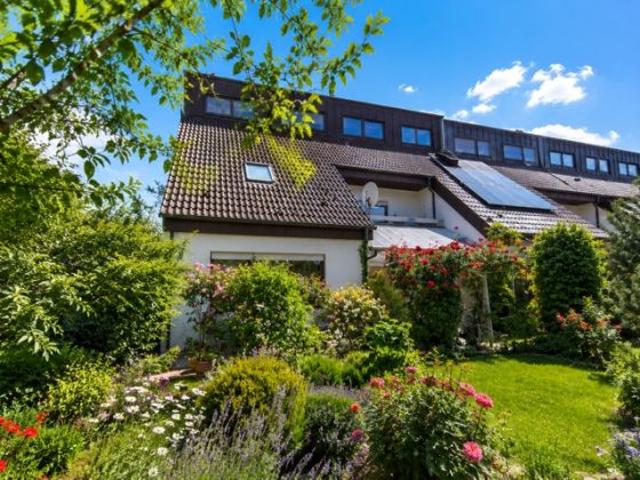 viel Platz für Ihre Familie, zu Fuß in die Altstadt – ruhiges Reihenendhaus in Frankenthal
