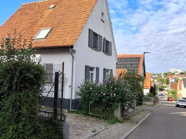 Viel Platz für Ihre Ideen: Einfamilienhaus in Sinsheim