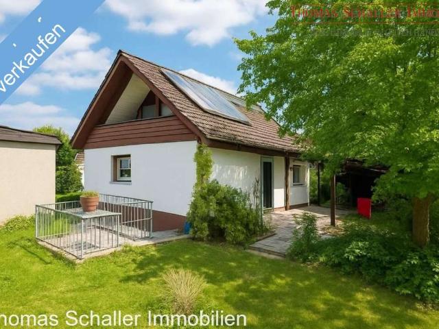 Viel Platz für Ihre Ideen – Einfamilienhaus mit Dachstudio, Doppelgarage und 923 m² Grundstück
