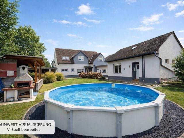 VIEL PLATZ FÜR IHRE IDEEN | Haupthaus & Nebengebäude | 7 Zimmer | Pool | Großer Garten