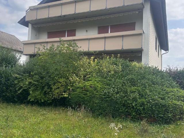 Viel Platz für Ihren Alltag: 4 Zimmer Wohnung in Au am Rhein