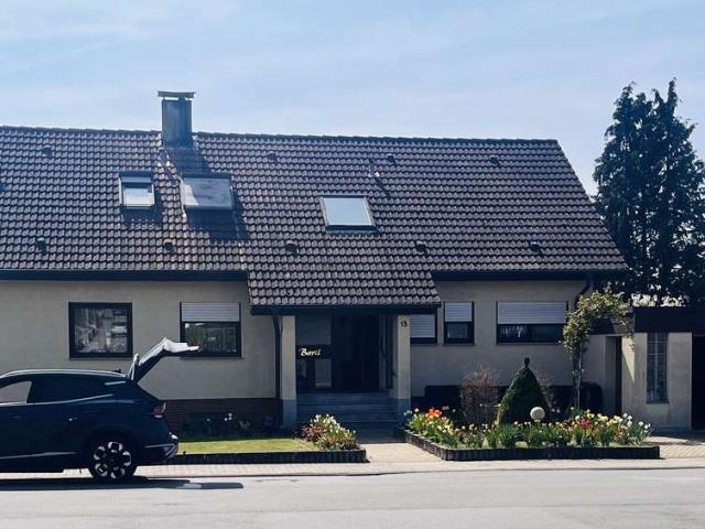 Viel Platz für sehr ruhiges entspanntes Wohnen, Arbeiten und Lagern