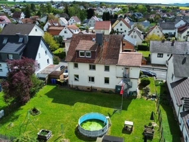 VIEL PLATZ, GARTEN UND MÖGLICHKEITEN! KEINE KÄUFERPROVISION!