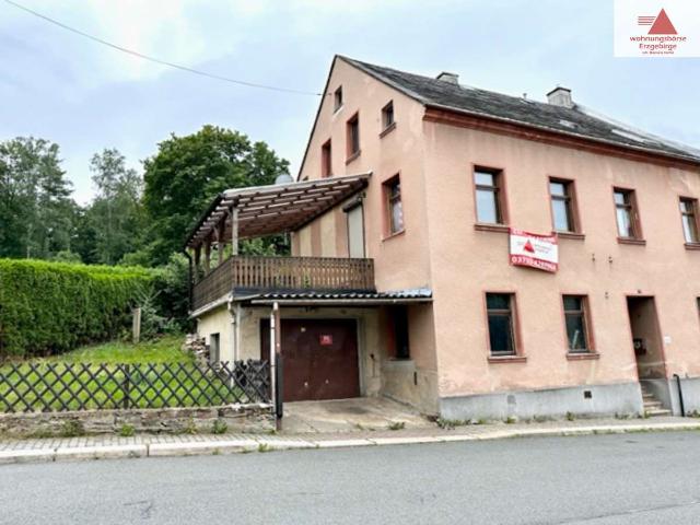 Viel Platz Haus zum Ausbauen ruhige, zentrale Lage von Ehrenfriedersdorf!