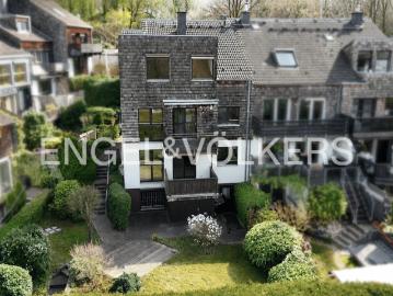 Viel Platz in bester Wohnlage Zweifamilienhaus in Mettmann Süd