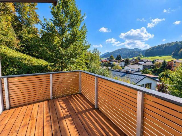 Viel Platz in Panoramalage: 4 Zimmer Maisonette mit hochwertiger Ausstattung