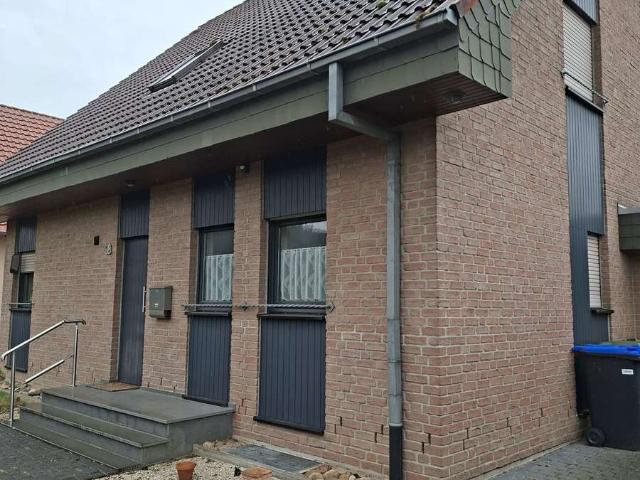 Viel Platz in Salzkotten: Einfamilienhaus mit fünf Zimmern