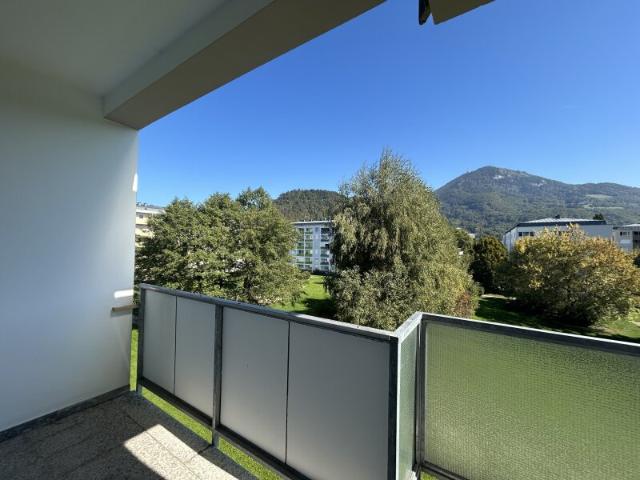 Viel Platz & Potential! Großzügige 4 Zimmer Wohnung in Parsch