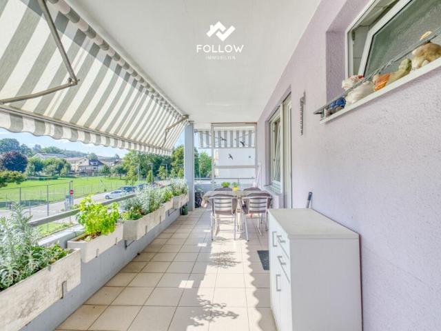 Viel Platz und herrlich hell: 4.5 Zimmer Wohnung mit grossem Balkon
