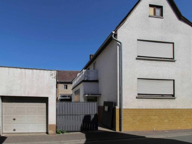 Viel Platz, viel Natur und jede Menge Potenzial – ein Zuhause für die ganze Familie