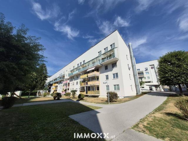 Viel Platz zum Wohlfühlen – gepflegte Familienwohnung mit Balkon und Tiefgarage