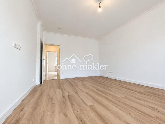 Viel Platz zum Wohlfühlen – großzügige 4,5 Zimmer Wohnung mit Sonnenbalkon