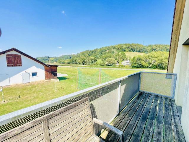 Viel Platz zum Wohlfühlen – 4 Zimmer Wohnung mit Balkon & Parkplatz!