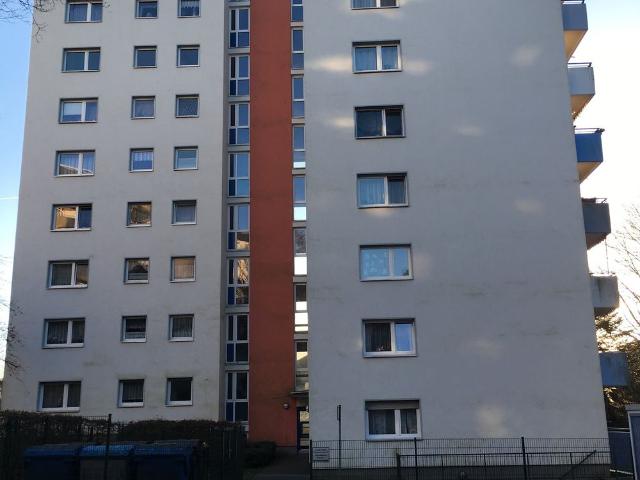 Viel Platz zum Wohnen: 3 Zimmer Wohnung mit Balkon in Richtsberg